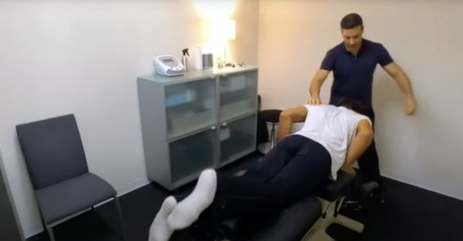 What Is the Difference Between Manual Therapy and Physical Therapy?