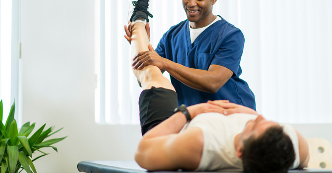 Physical Therapy vs Manual Therapy image