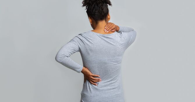 Treating Chronic Back Pain in Miami Without Surgery