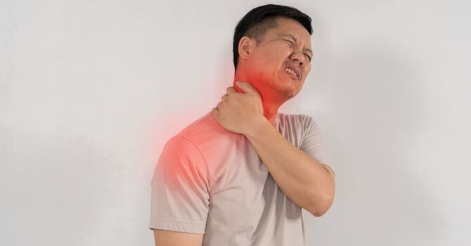 Physical Therapy for Neck Pain in Miami Beach