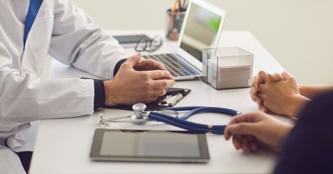 Physical Therapy That Accepts Medicare in Miami image
